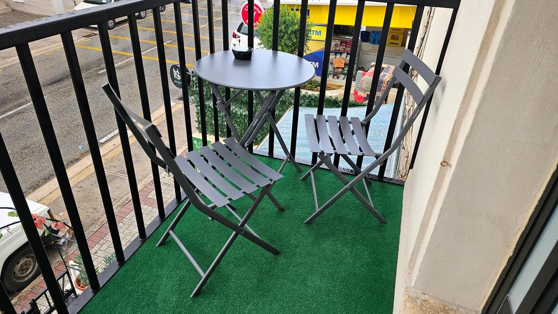 Apartment 3 Bedroom Apt In Prime Location 5M Away From Beach Is-Swieqi